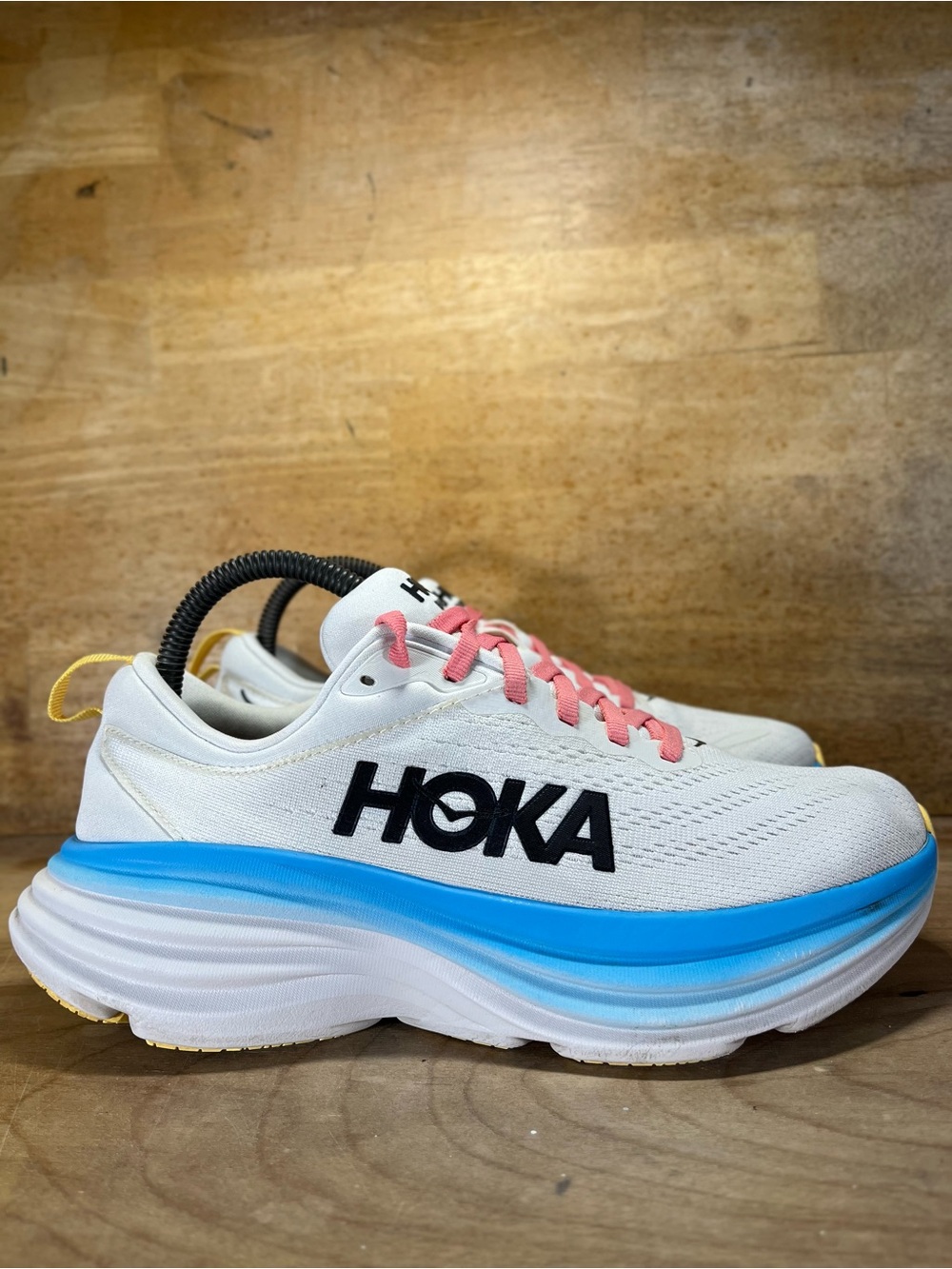 Hoka One One Bondi 8 REFLECTIVE Womens Sz 7.5 Running Shoes Sneakers White Blue